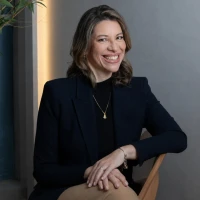 Dra. Liana Medeiros