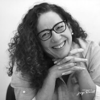 Valéria Pinheiro